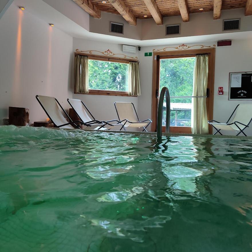 Albergo Villa Cristina Folgaria Buitenkant foto