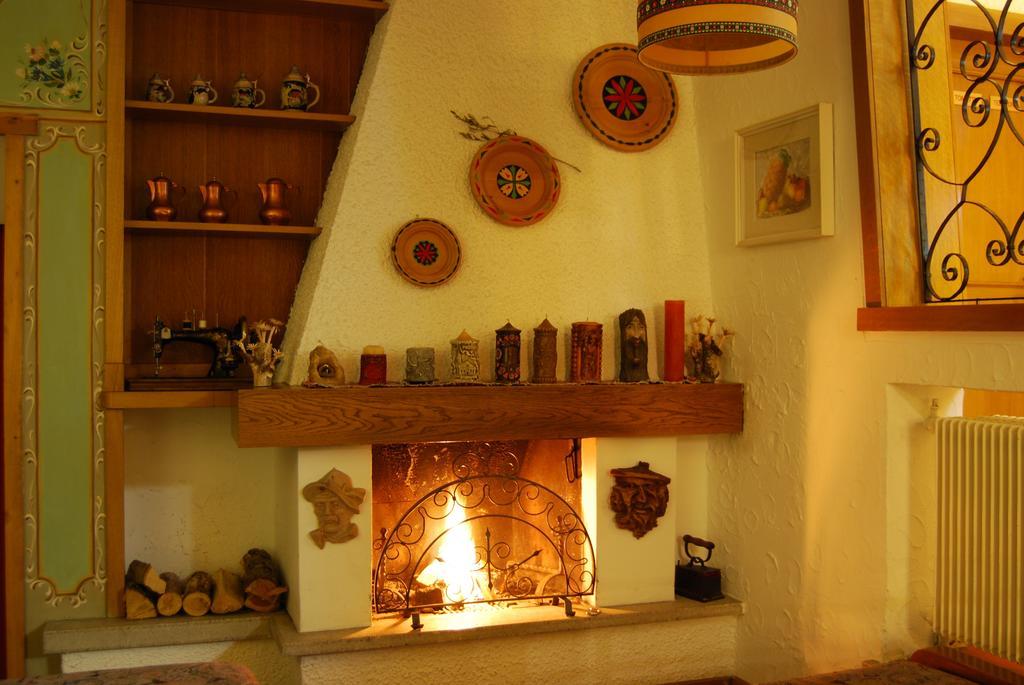 Albergo Villa Cristina Folgaria Buitenkant foto
